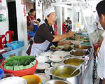 Khanom Chin<br>Soft noodles and many sauces